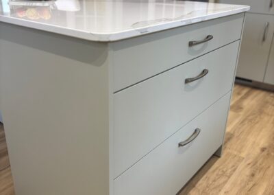 Cuisine réalisée à Trigny (51140) par les Cuisines GARNOTEL