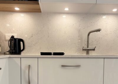 Cuisine réalisée à Muizon (51140) par les Cuisines GARNOTEL